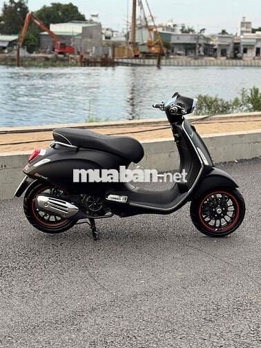 vespa sprin siêu lướt bản S đen nhám như xe new