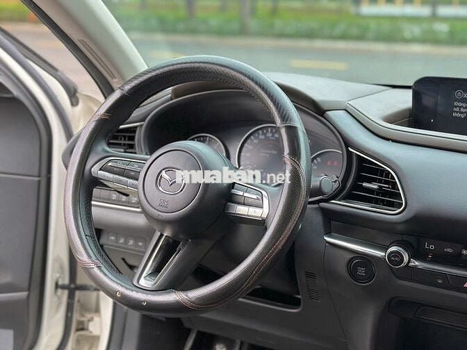 Mazda CX-30 2023 Luxury 2.0 AT - 75000 km