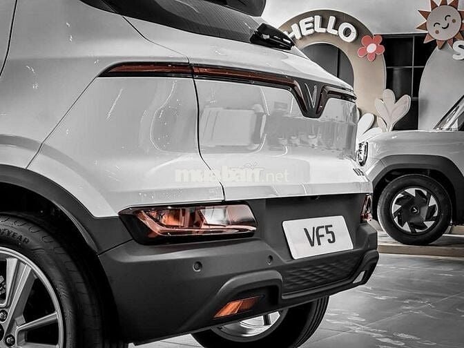 VF5Tặng full phụ kiện tặng đăng kí xanh, grap, be
