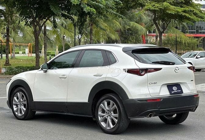 Mazda CX-30 2023 Luxury 2.0 AT - 75000 km