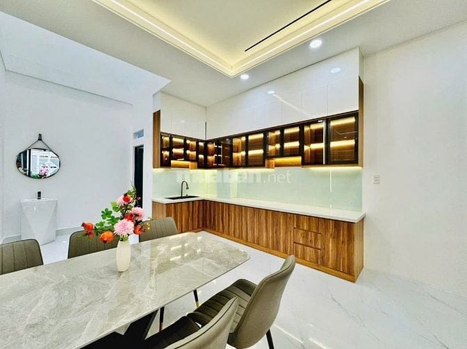 Bán nhà Bình Thạnh 67,2m2 giá 2 tỷ 590 triệu đường Nơ Trang Long, P13.