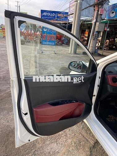 Hyundai Grand i10 2020 Hatchback 1.2 AT - 40000 km
