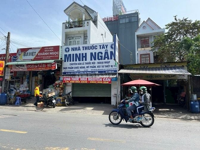 Nhà MT Hoàng Hữu Nam 5×20. Đẹp  sạch phù hợp kinh doanh mọi ngành nghề
