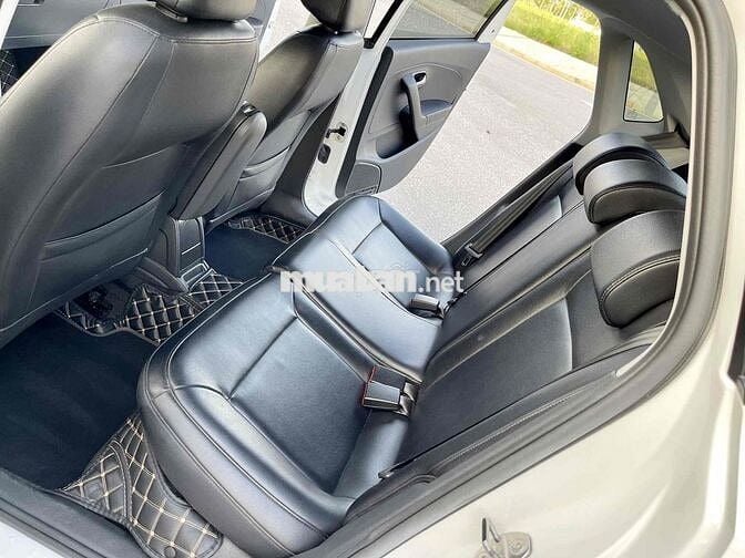 Volkswagen Polo 2016 1.6 Hatchback - 40000 km