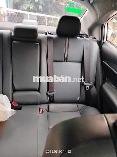 Toyota vios 2024 E CVT - 17000 km