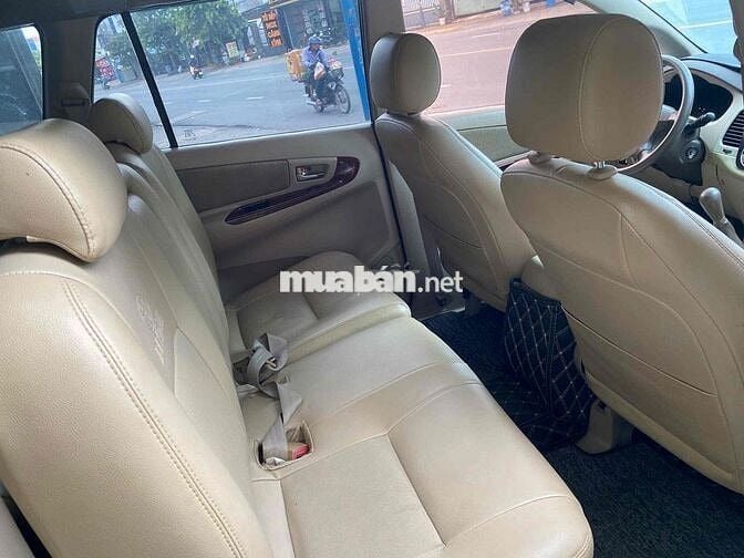 Toyota Innova 2006 G - 145000 km giá rẻ