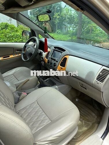 Bán xToyota Inova 2009 G