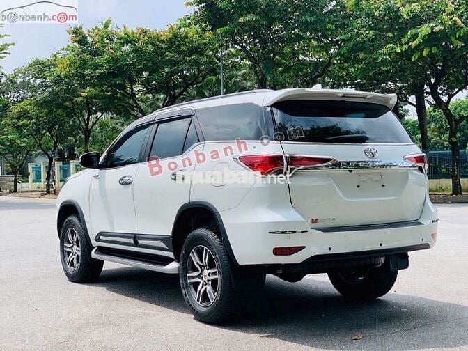Toyota Fortuner 2022 2.4 4x2 AT - Máy Dầu Rất Mới