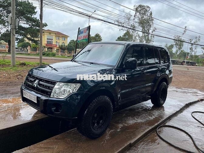 Mitsubishi Pajero 2007 3 - 300000 km
