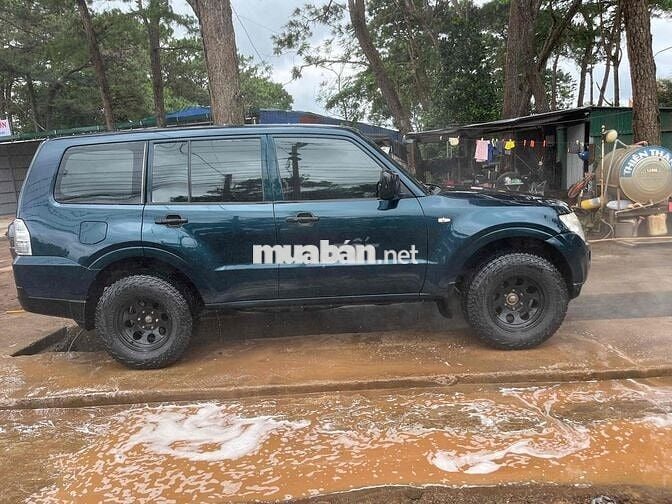 Mitsubishi Pajero 2007 3 - 300000 km