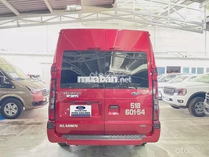 Ford Transit Limousine - 2022.
