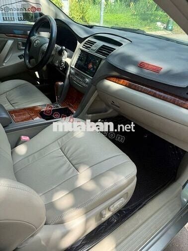 Toyota Camry 2.4G 2011