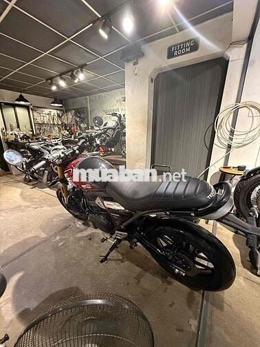 Triumph Speed 400