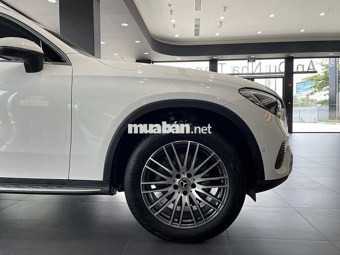 MERCEDES-BENZ GLC200 4Matic 2025