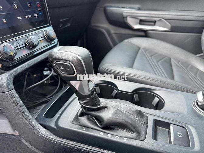 Ford Everest 2023 Titanium 2.0L 4x2 AT - 22600 km