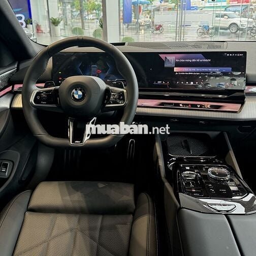 BMW 5 Series 2025