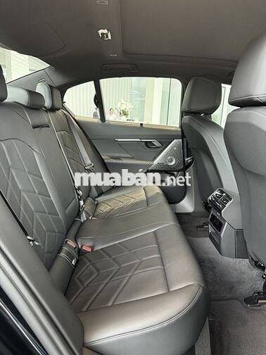 BMW 5 Series 2025