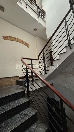 NHÀ BÁN MẶT TIỀN KINH DOANH ĐƯỜNG SỐ 15 DT(4X20)GIÁ 13.5 TỶ 