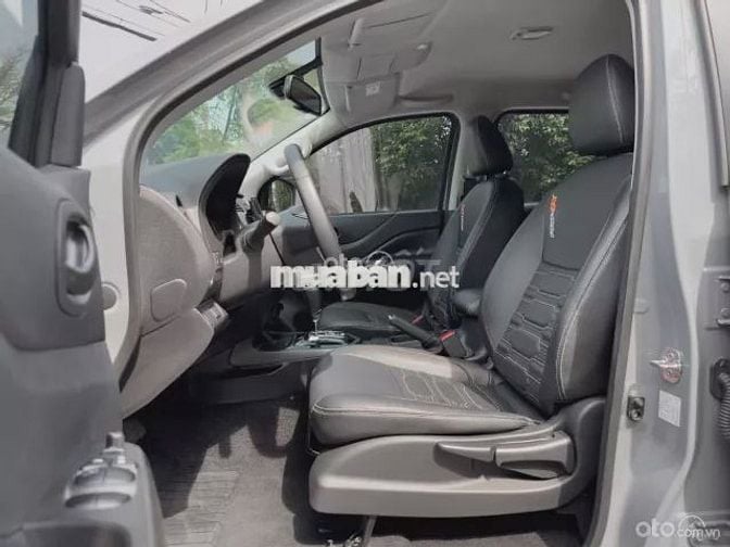 🛻 Navara 2023 PRO4X 2 Cầu Full Option 17.000Km