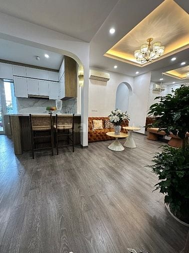 Hàng Hiếm 250 MINH KHAI  . 75m2 2PN 2 VS 5.99 tỷ 