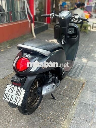 XE MÁY GIÁNG MẠNH - Scoopy 2024 Đen Sần Lướt
