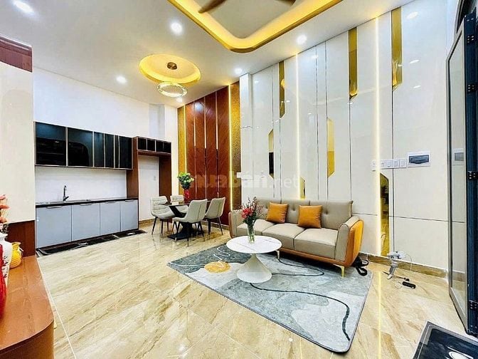 Nhà Bao Rẻ Chốt Nhanh - Đường Trần Quang Diệu, Q3 - Giá: 3 Tỷ 1/ 66m2
