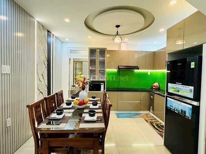 Nhà 3 tầng full nội thất - Dt 64m2 – quận Hải Châu – Giá 7,xTỷ