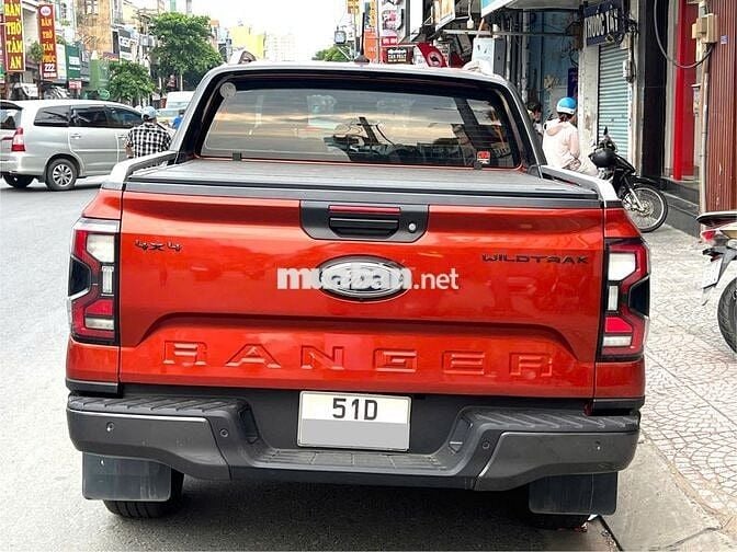 Cần bán Ford Ranger Wildtrak 2 cầu 2024 - 26739 km