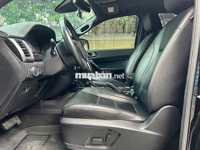 EVEREST 2019 TITANIUM 02 CẦU FULL XE ĐẸP