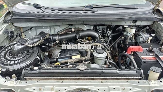 Toyota Innova 2008 G - 160 km