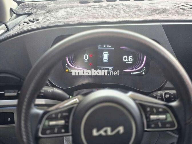 Kia Carens 2022 Luxury 1.5G, màu xanh,20.000 km