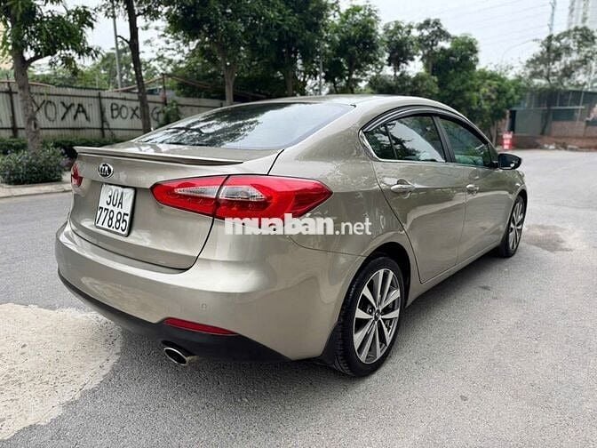 Kia K3 2015  - 89999 km