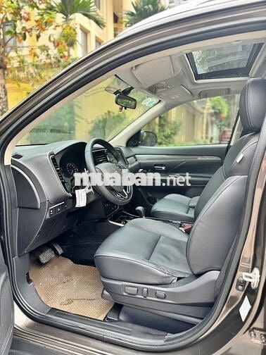 Mitsubishi Outlander 2021 - 40000 km