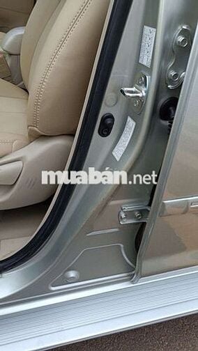 Toyota Innova 2008 G - 160 km