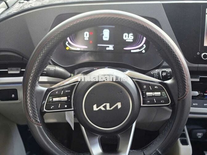 Kia Carens 2022 Luxury 1.5G, màu xanh,20.000 km