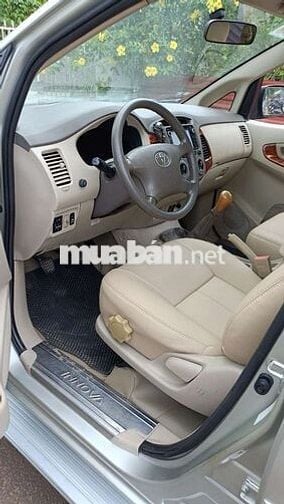 Toyota Innova 2008 G - 160 km