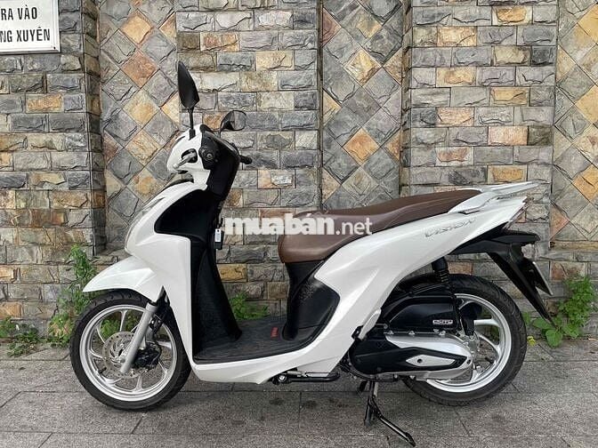 CẦN BÁN VISION SMK 2023 BSTP CHÍNH CHỦ CÔNG CHỨNG