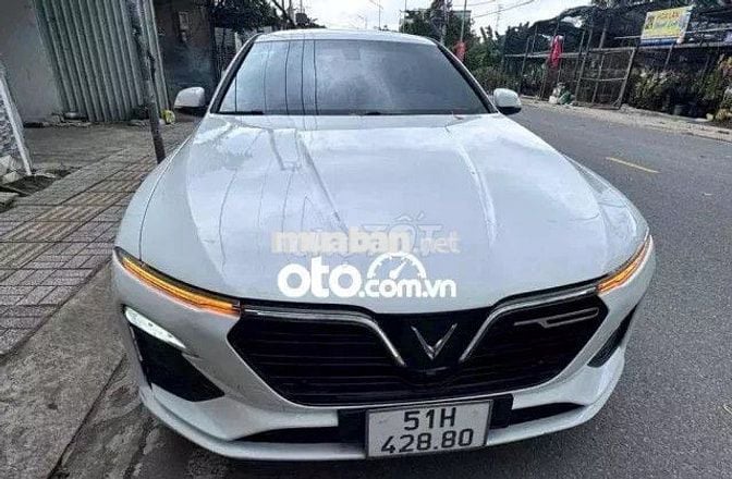 VinFast LUX A2.0 Nâng cao 2020
