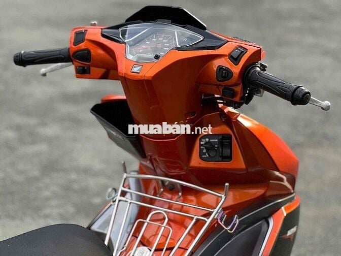 ❤️ Airblade 125 đời 2017 bstp chính chủ hỗ trợ góp