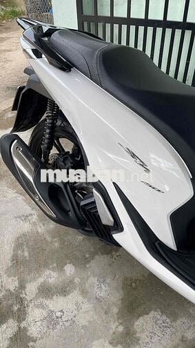 Sh 150 ABS trắng đen sporty. odo 17450km.