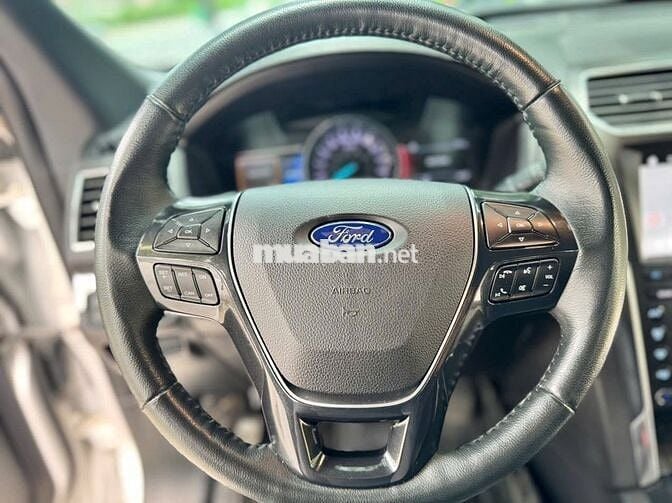 Ford Explorer 2019 2.3L Ecoboost - 50000 km