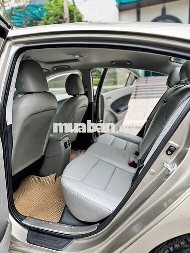 Kia K3 2015  - 89999 km