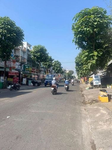 Bán nhà MT đường Số 1 khu tên lữa, DT 4 x 20m, 3.5 tấm, giá 15.5 tỷ.