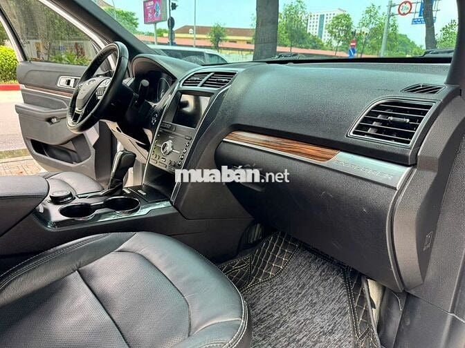 Ford Explorer 2019 2.3L Ecoboost - 50000 km