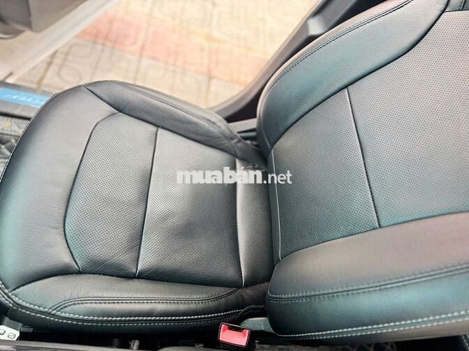 Ford Explorer 2019 2.3L Ecoboost - 50000 km