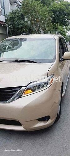 Toyota Sienna nhập Mỹ 2.7 LE trùm mền original 90%