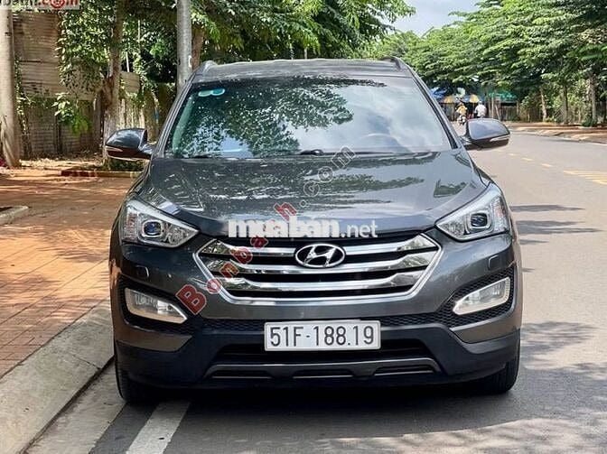 Hyundai SantaFe 2015 – Máy dầu– Xe đẹp, giữ kỹ