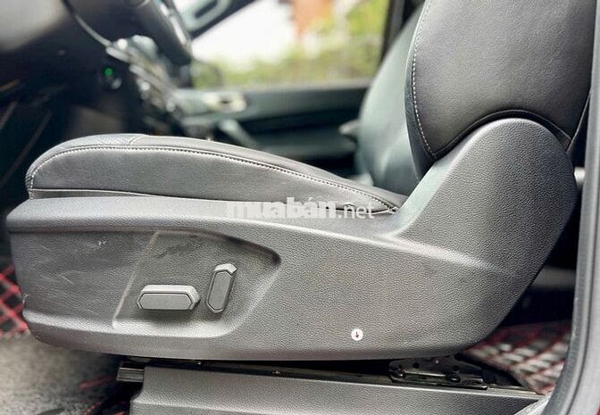 FORD EVEREST 2.0 TITANIUM 4x2 20219 - 87000 km