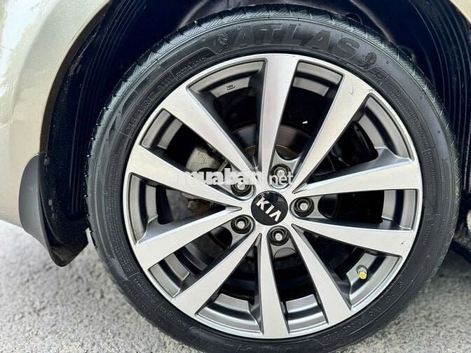 Kia K3 2015  - 89999 km