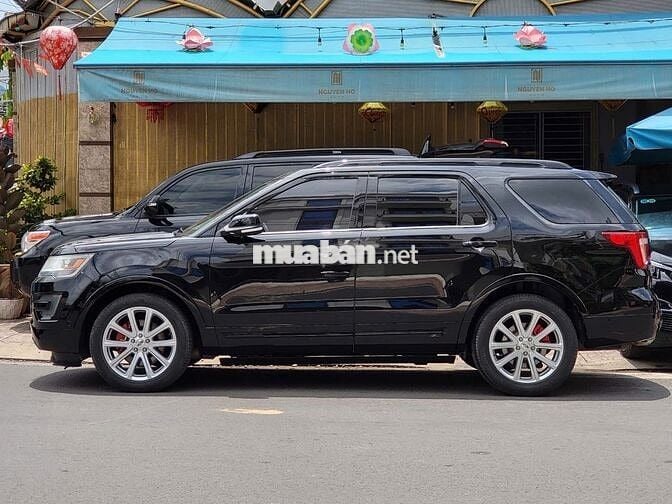 Ford Explorer Limited cao cấp Mỹ bản Captain Seat